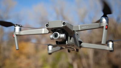 Meghalaya: દેશમાં પ્રથમવાર ડ્રોનથી કરાઈ દવાઓની ડિલિવરી, 25 મિનિટમાં 25 કિમીની કાપ્યું અંતર