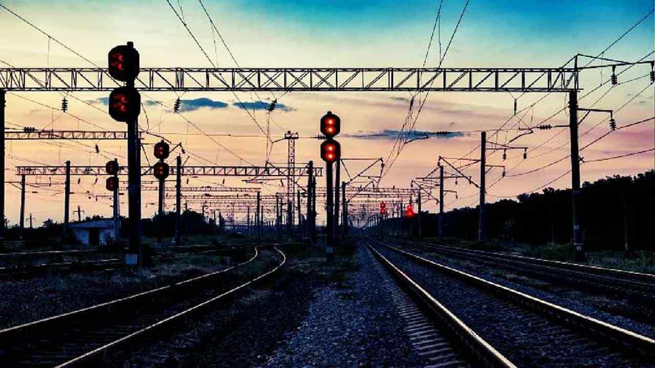 મુસાફરોની સલામતી અને ટ્રેનની સ્પીડ બમણી કરવા રેલવે વિભાગ લેશે મોટુ પગલુ, ટ્રેનનું આગમન-પ્રસ્થાન ઓટોમેટિક બનાવાશે