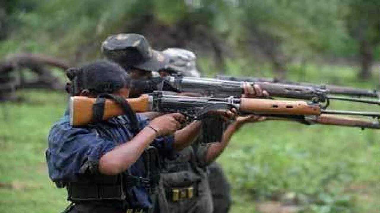 Gadchiroli Encounter: મહારાષ્ટ્રના ગઢચિરોલીમાં પોલીસ અને નક્સલવાદીઓ વચ્ચે અથડામણ, 26 નક્સલવાદી માર્યા ગયા