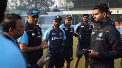 IND vs NZ: શ્રેયસ અય્યર ગોળ કેપ પહેરીને મેદાને ઉતરેલો જોઇ ગાવાસ્કરે પૂછ્યુ મારી આપેલી ડેબ્યૂ કેપ ક્યાં ગઇ, તો આવો મળ્યો જવાબ