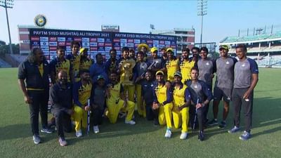 તમિલનાડુએ સૈયદ મુશ્તાક અલી ટ્રોફી 2021 (Syed Muhstaq Ali Trophy 2021) ની ફાઇનલમાં કર્ણાટકને હરાવીને ટાઇટલ જીત્યું. આગામી વર્ષની IPLની મેગા હરાજી પહેલા તમામ ફ્રેન્ચાઇઝીઓની નજર આ ટુર્નામેન્ટ પર હતી. ઘણા બોલરોએ પોતાના શાનદાર પ્રદર્શનથી હરાજી માટે મજબૂત દાવો રજૂ કર્યો છે.