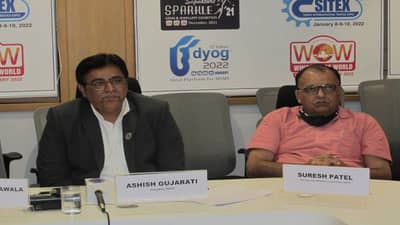 સુરત ચેમ્બર ઓફ કોમર્સ અને ફિઆસ્વીએ ટેક્સટાઇલ પર જીએસટીના દરમાં વધારાને પરત ખેંચવા દેશવ્યાપી અભિયાન શરૂ કર્યું