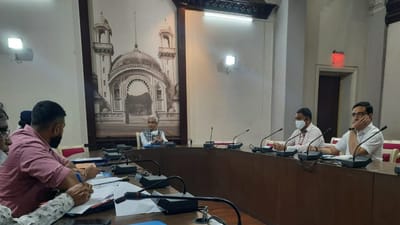 વડોદરા : RTO અને પોલીસ દ્વારા વાહન નિયમ ભંગના 1,289 કેસોમાં રુ.37 લાખની વસૂલાત, જિલ્લા કક્ષાની રોડ સેફટી કાઉન્સીલની બેઠક મળી