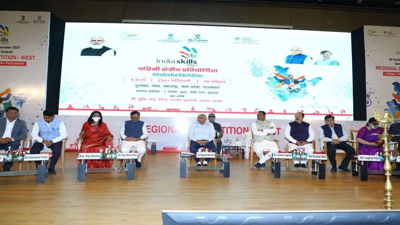 પાણી-વીજળી-બચાવીએ પર્યાવરણ જાળવીએ તે રાષ્ટ્ર હિત-દેશ સેવા જ છે : CM ભૂપેન્દ્ર પટેલ