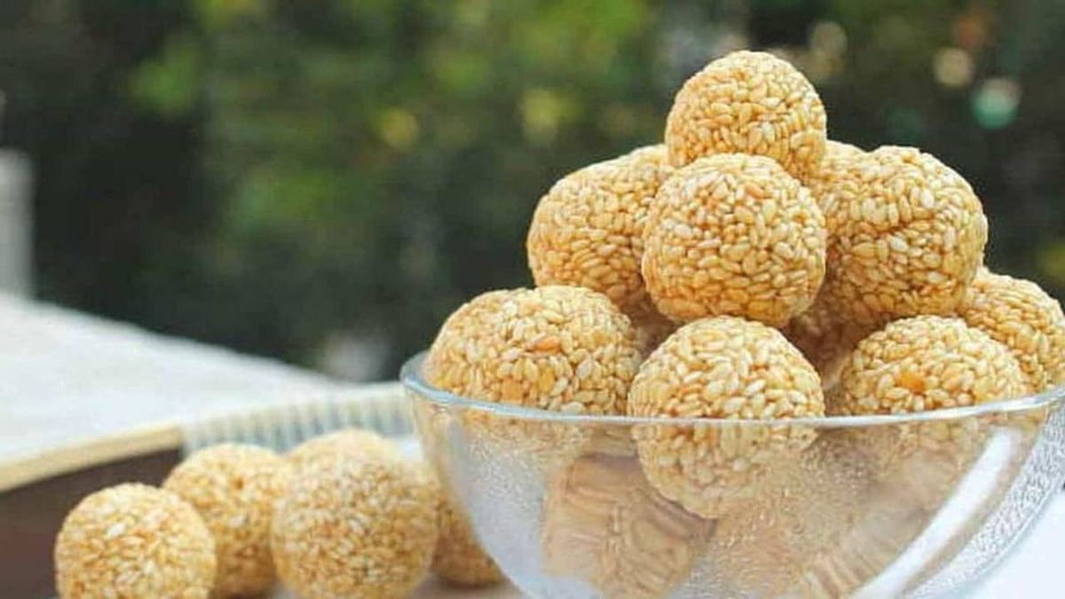 Health Tips: જાણો છો, શિયાળામાં તલ-ગોળના લાડુ ખાવાથી શરીર મજબૂત બને છે