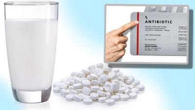 ઘણીવાર લોકો કહે છે કે, દવા હૂંફાળા દૂધ સાથે લેવી જોઈએ. તેઓ માને છે કે આનાથી દવાઓ વધુ સારી રીતે કામ કરે છે અને તેની અસર બદલાય છે. વિજ્ઞાન આ વાત સ્વીકારતું નથી. નિષ્ણાતો કહે છે, ઘણી વખત દર્દીઓ ચા, દૂધ અને જ્યુસની સાથે દવાઓ લે છે, પણ આ વસ્તુઓ દવાઓની અસરને ઉલટાવી શકે છે.