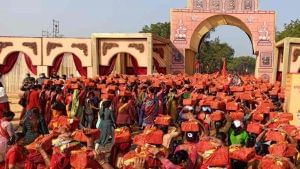 AHMEDABAD : સોલામાં ઉમિયાધામ મંદિર ખાતે  51 કરોડ શ્રી ઉમિયા શરણમ્ મમ મંત્ર લેખનની પોથી યાત્રા યોજાઇ