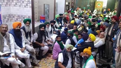 Farmer Protest: SKM એ સરકારને મોકલ્યા 702 મૃત ખેડૂતોના નામ, ખેડૂત નેતાઓએ કહ્યું- માંગણીઓ પૂરી થયા બાદ જ અહીંથી જઈશું