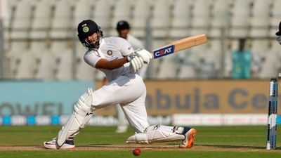 IND vs NZ: મયંક અગ્રવાલે બેટને 'ઉંચુ-નિચુ' કરવાની સલાહને માની અને કિસ્મત બદલાઇ ગઇ, દિગ્ગજે કહેલી ટેકનિકે સફળતા અપાવી