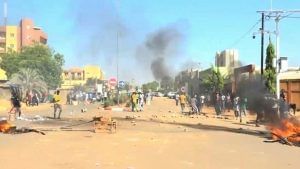 Burkina Faso Attack: બુર્કિના ફાસોમાં ઇસ્લામિક ઉગ્રવાદીઓએ આતંક મચાવતા 41 લોકોના મોત , રાષ્ટ્રપતિએ બે દિવસના શોકની કરી જાહેરાત