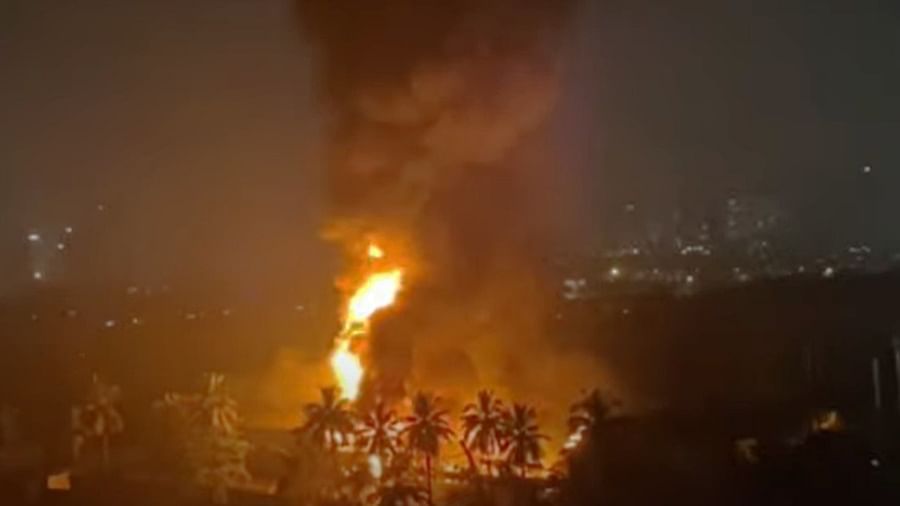 Bangladesh: મુસાફરોને લઈ જતી બોટમાં આગ લાગવાથી 36 લોકોના મોત, 200થી વધુ લોકો થયા ઘાયલ