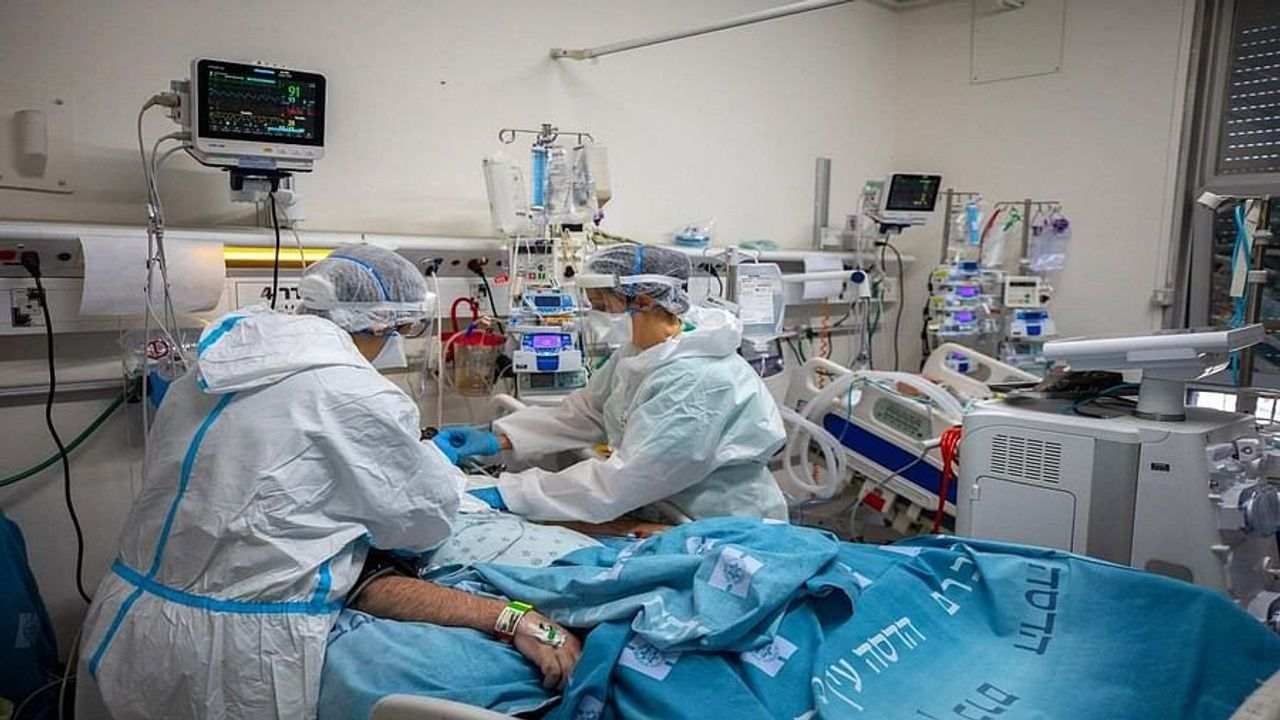 Israel Omicron Death: ઓમિક્રોનની ઝપેટમાં આવ્યું ઇઝરાયલ, નવા વેરિઅન્ટથી 60 વર્ષીય વ્યક્તિએ દમ તોડયો