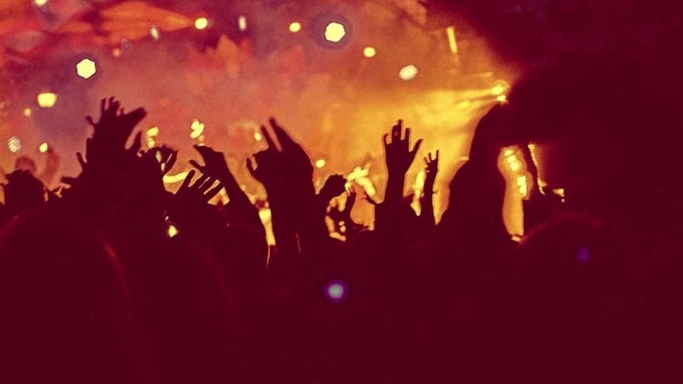 Delhi: દક્ષિણ દિલ્હીની એક ક્લબમાં 600 લોકોની ભીડ ઉમટી, DDMAના આદેશનું ઉલ્લંઘન કરવા બદલ પ્રશાસને સીલ કર્યું Delhi: દક્ષિણ દિલ્હીની એક ક્લબમાં 600 લોકોની ભીડ ઉમટી, DDMAના આદેશનું ઉલ્લંઘન કરવા બદલ પ્રશાસને સીલ કર્યું