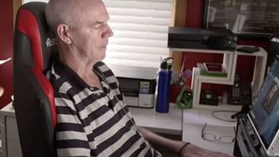 OMG! બોલ્યા કે ટાઈપ કર્યા વગર ફક્ત વિચાર કરીને ટ્વીટ કરનાર પ્રથમ વ્યક્તિ બન્યા ઓસ્ટ્રેલિયાના ફિલિપ ઓકીફે