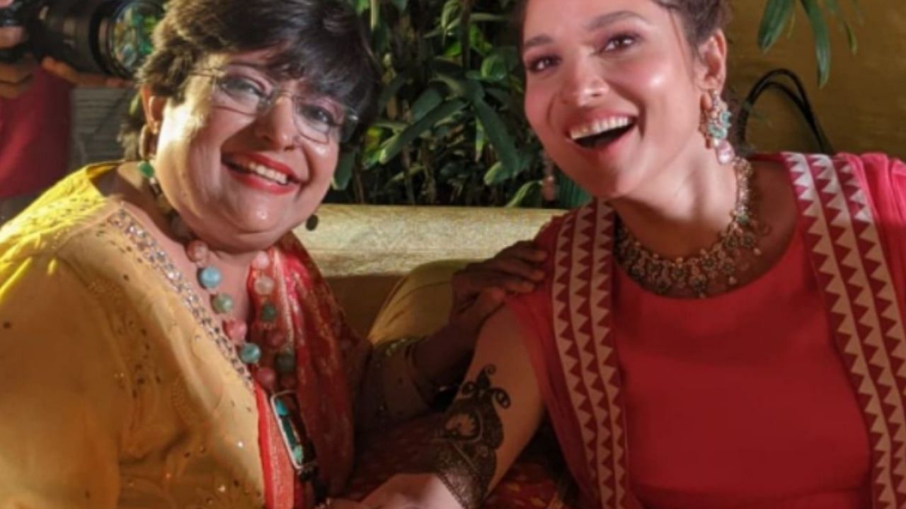 Ankita Lokhande Mehendi : અંકિતા લોખંડેના હાથમાં લાગી વિક્કી જૈનના નામની મહેન્દી, તસવીર જોઇને ફેન્સ થયા ખુશ