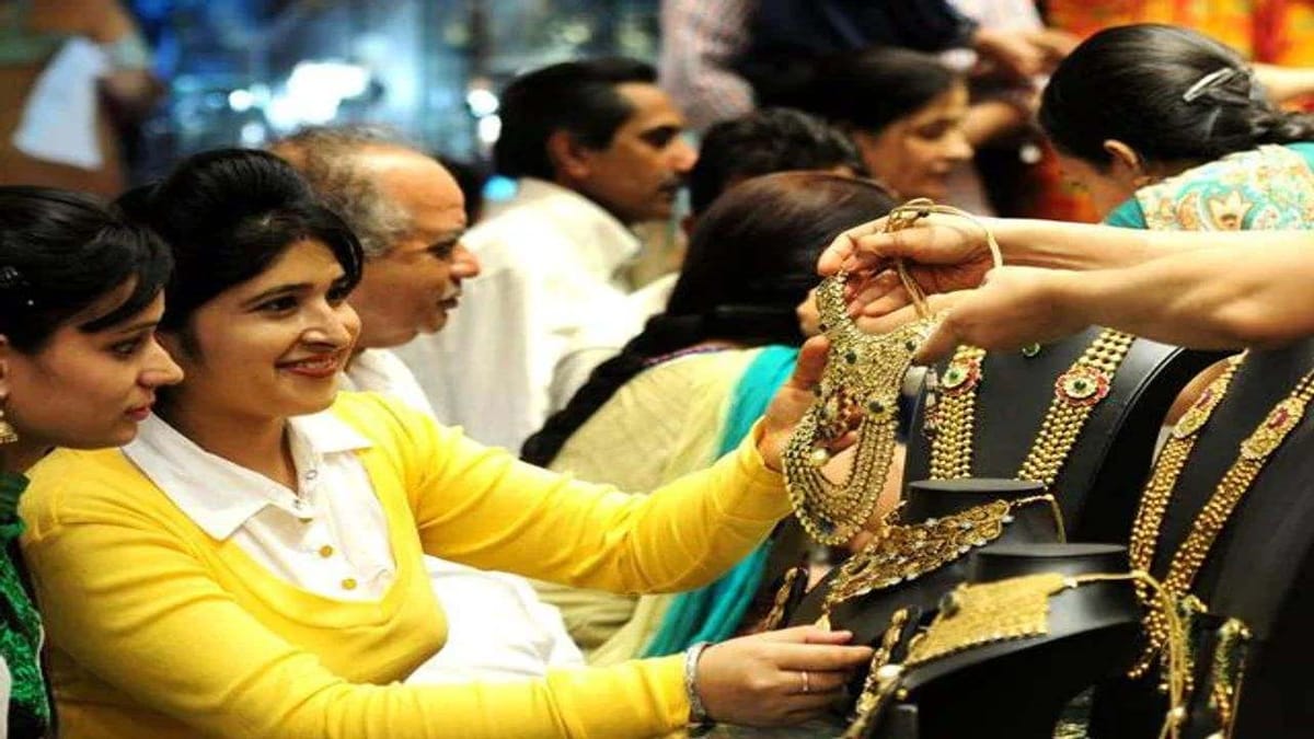Gold Price Today : સોનાના ભાવમાં ઉછાળો, અમદાવાદમાં 1 તોલા સોનાનો ભાવ 50,350 રૂપિયા, જાણો દુબઈ સહીત અન્ય દેશોની સ્થિતિ