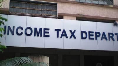 Income Tax Refund : આવકવેરા વિભાગ દ્વારા 1.62 લાખ કરોડનું રિફંડ અપાયું, આ રીતે તપાસો તમારા ખાતાની સ્થિતિ