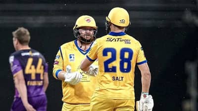 T10 League: આયર્લેન્ડના તોફાની બેટ્સમેન પોલ સ્ટર્લિંગે મચાવી ધમાલ, તેની ટીમે 101 રનનુ લક્ષ્ય માત્ર 6.5 ઓવરમાં પુરુ કરી લીધુ