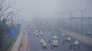 Delhi Air Pollution: થોડા દિવસોની રાહત બાદ દિલ્હીમાં ફરી વધ્યું પ્રદુષણ, આજે 328 AQI નોંધાયો