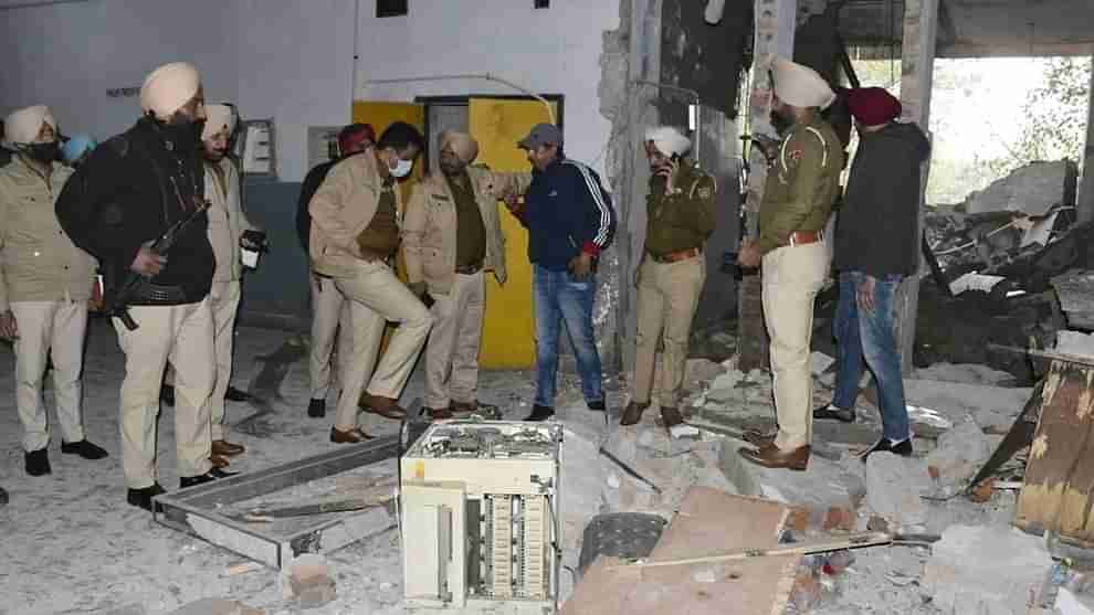 Ludhiana Court Blast: NSG ફોરેન્સિક ટીમની તપાસ શરૂ, પ્રાથમિક રિપોર્ટમાં પોલીસે કહ્યું મૃતક જ બ્લાસ્ટ કેસમાં સંદિગ્ધ