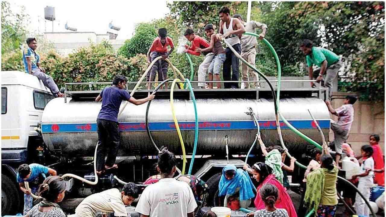 Mumbaiમાં પાણીની તંગી, BMCની કાર્યવાહી સામે 1700 ટેન્કર માલિકોએ કરી હડતાળ