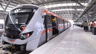 Ahmedabad: ઓગસ્ટ 2022 સુધીમાં અમદાવાદીઓ કરી શકશે મેટ્રો ફેઝ-1 રુટનો પ્રવાસ, મેટ્રો રેલ વિભાગે નવી ટાઈમલાઈન જાહેર કરી