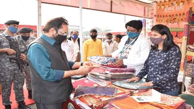 Surat : વધતા કોરોનાના કેસો વચ્ચે યોજાઈ રહેલ હુનર હાટ કોર્પોરેશન માટે અગ્નિપરીક્ષા સમાન સાબિત થશે