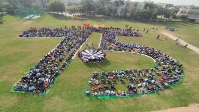 Ahmedabad : ભારતીય ટપાલ વિભાગ દ્વારા પોસ્ટ કાર્ડ લેખન સ્પર્ધા યોજાઈ, PM MODIને સંબોધીને વિદ્યાર્થીઓએ લખ્યા પોસ્ટ કાર્ડ