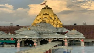 અંબાજી મંદિર બંધ રહેતા ચાર દિવસમાં 17.20 લાખ લોકોએ કર્યા ઓનલાઈન દર્શન, દાન પણ ડીઝટલ બન્યું