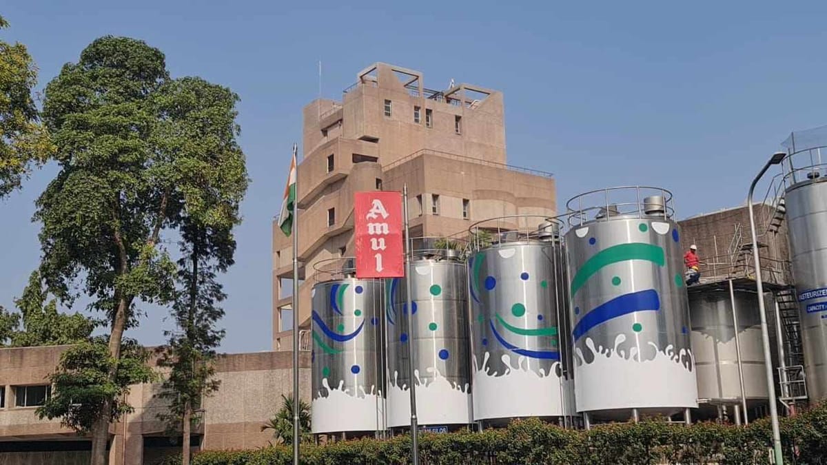 આણંદ : અમૂલના 14 ડિરેક્ટરરો પર લાગેલા આક્ષેપોના ડેરીના ચેરમેન રામસિંહ પરમાર દ્વારા કેવા ખુલાસા કરાયા આણંદ : અમૂલના 14 ડિરેક્ટરરો પર લાગેલા આક્ષેપોના ડેરીના ચેરમેન રામસિંહ પરમાર દ્વારા કેવા ખુલાસા કરાયા