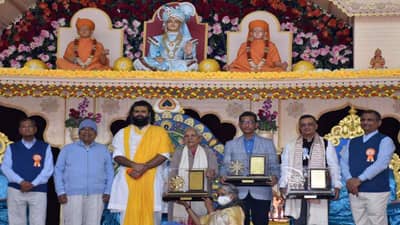 સમાજમાં મૌન ધારણ કરી સમાજની નિસ્વાર્થ અને શ્રેષ્ઠત્તમ સેવા કરનારનું સમાજે સન્માન કરવું જોઈએ : ઉત્તરપ્રદેશના રાજ્યપાલ આનંદીબેન પટેલ