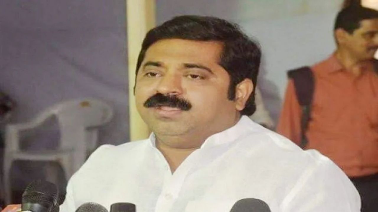 BJP leader Ramkadam demands FIR against Maharashtra Congress chief Nana Patole for remarks against PM Modi