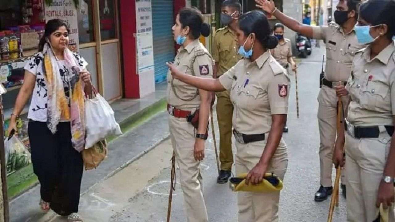Maharashtra : મહિલા પોલીસ કર્મીઓએ હવે માત્ર આટલા કલાક કરવી પડશે ડ્યુટી, કોરોના પ્રતિબંધો પણ થશે હળવા
