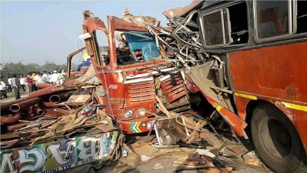 Maharashtra Beed Bus Accident: બીડમાં બસ અને ટ્રક વચ્ચે ગમખ્વાર અકસ્માત, 6ના મોત, 10 ઘાયલ