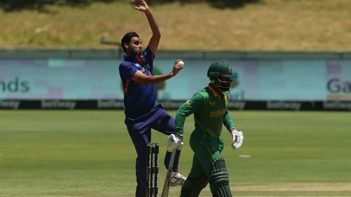 IND vs SA: આ ભારતીય બોલરની ધાર થઈ ગઈ 'નકામી', એક વર્ષથી ચાલી રહી છે આવી જ પરીસ્થિતિ, બીજી વનડેમાં થશે ફેરફાર?