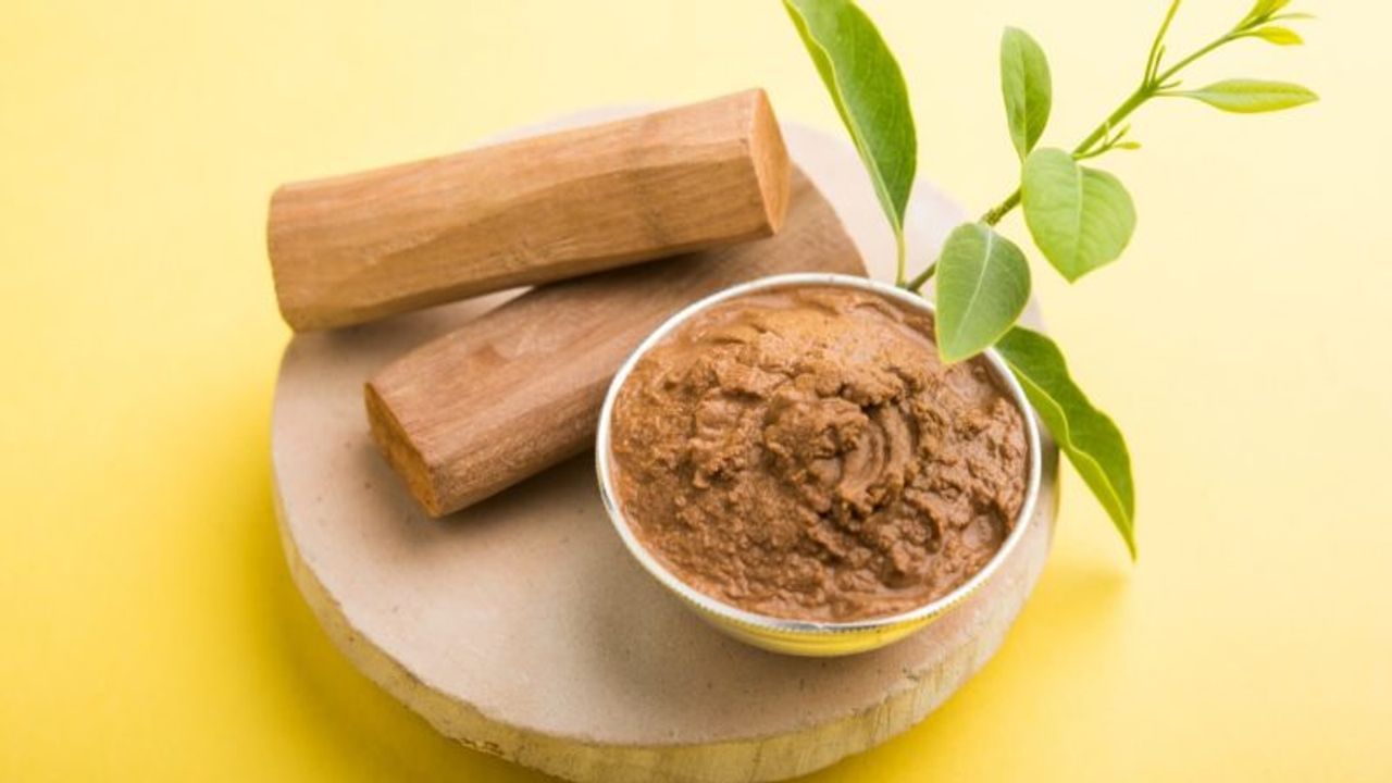 Sandalwood Remedy: ચંદનનો આ ઉપાય ચમકાવશે આપની કિસ્મત, જાણો ચંદનના ચમત્કારિક ફાયદા