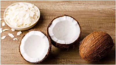 Health Tips : હ્ર્દયને સ્વસ્થ રાખવા ઊંઘતા પહેલા કરો કાચા નારિયેળનું સેવન