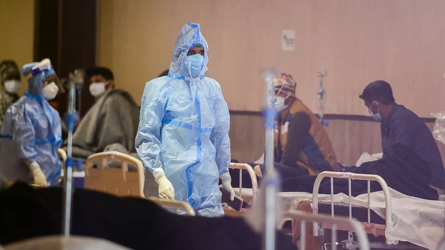 Corona Update : કોરોનાના કેસમાં ફરી વધારો, 2 લાખ 71 હજારથી વધુ નવા કેસ, 24 કલાકમાં 314 મોત, ઓમિક્રોનના કેસ 7743