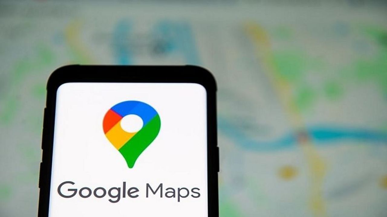 Tech Tips: રોડ એક્સિડેન્ટ અને ચલણથી બચાવશે Google Maps, ડ્રાઈવિંગ દરમિયાન કરશે એલર્ટ