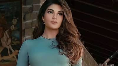 ઠગ સાથેના વાયરલ ફોટો પર ટ્રોલ થઇ જેક્લીન ફર્નાન્ડીઝ, યૂઝર્સ બોલ્યા - સુકેશ કરતા તો તારો બોડીગાર્ડ સારો છે