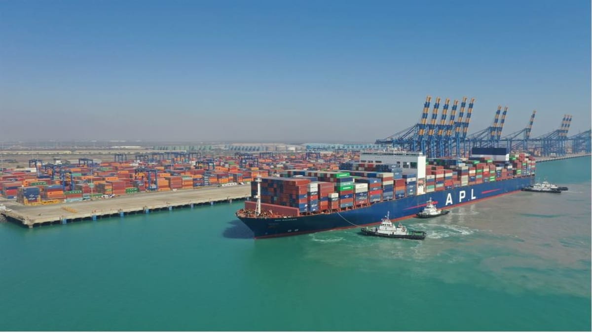 કચ્છ : અદાણી મુન્દ્રા પોર્ટ પર ભારતનું અત્યાર સુધીનું સૌથી વિશાળ કન્ટેનર જહાજ લંગરાયુ