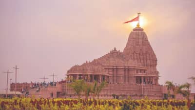 અનોખું આયોજનઃ ખોડલધામના વર્ચ્યુઅલ પાટોત્સવ માટે ગામેગામ 10 હજારથી વધુ LED સ્ક્રિન મુકાશે