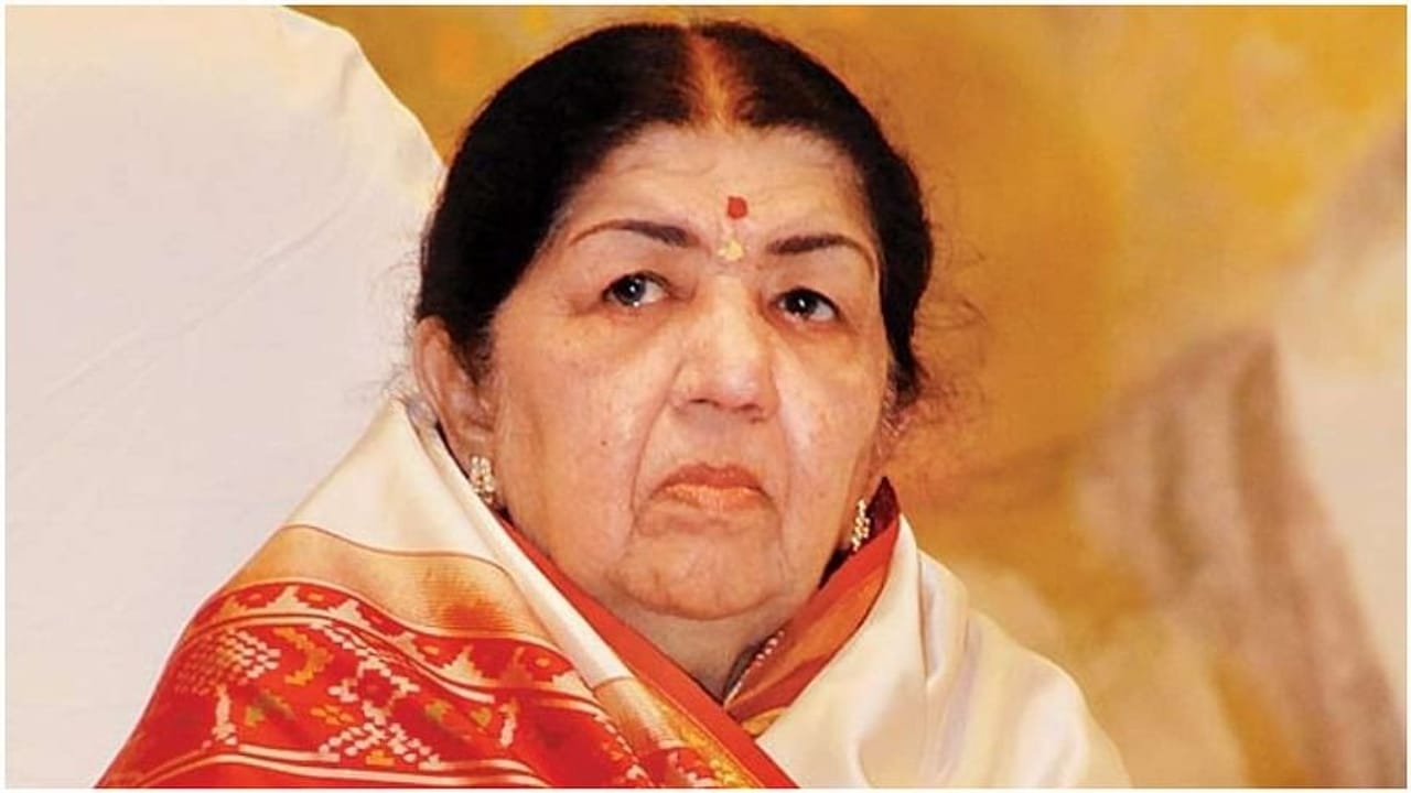 Lata Mangeshkar Health Update: લતા મંગેશકરની તબિયત સુધારા પર, સંભાળ લઈ રહેલા ડોક્ટર પ્રતિત સમદાનીએ આપી માહિતિ