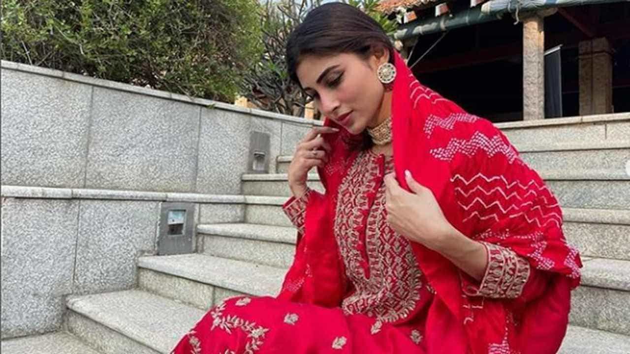 Mouni Roy Wedding : કોરોના રિપોર્ટ વિના નો એન્ટ્રી, અભિનેત્રી મૌની રોયે તેના મહેમાનો પાસે માંગ્યો RT-PCR રિપોર્ટ
