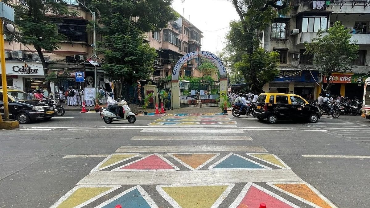 મુંબઈનો પહેલો 'સેફ સ્કૂલ ઝોન' પ્રોજેક્ટ થયો સફળ, 93 ટકા બાળકોએ કહ્યું કે રસ્તાઓ પર ચાલવું પહેલાથી વધુ સુરક્ષિત અને સરળ 