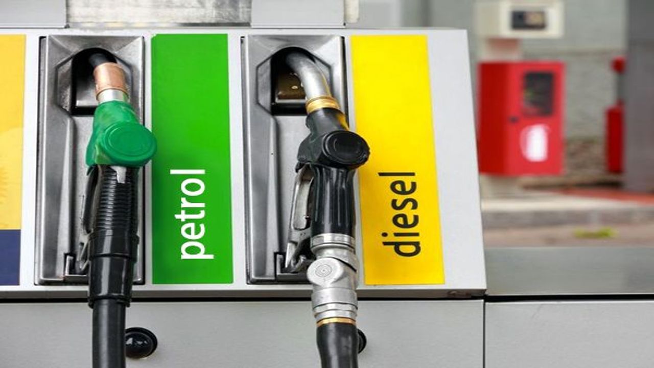 Petrol Diesel Price Today : આજે તમારા શહેરમાં 1 લીટર પેટ્રોલ - ડીઝલની કિંમત શું છે? જાણો અહેવાલ દ્વારા