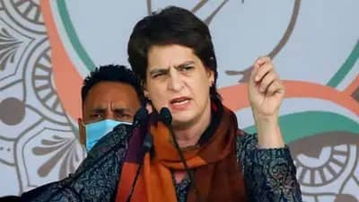 UP Election: પ્રિયંકા ગાંધી વાડ્રાના નેતૃત્વમાં સવાલો ઉઠ્યા, ટિકિટ મળ્યા બાદ પણ નેતાઓ પાર્ટી છોડી રહ્યા છે