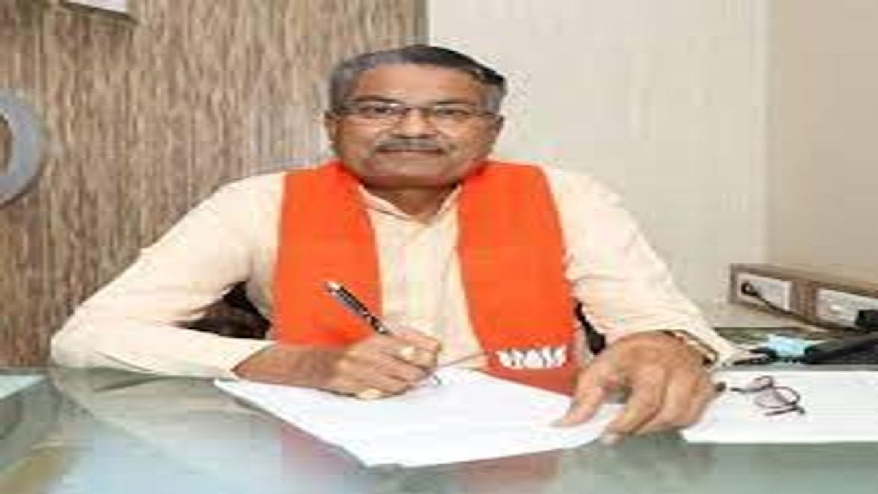 રાજ્યના વધુ એક પ્રધાન આવ્યા કોરોનાની ઝપેટમાં, આ પ્રધાન બીજી વાર થયા છે કોરોના સંક્રમિત રાજ્યના વધુ એક પ્રધાન આવ્યા કોરોનાની ઝપેટમાં, આ પ્રધાન બીજી વાર થયા છે કોરોના સંક્રમિત