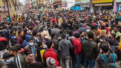 RRB NTPC Exam Protest: વિદ્યાર્થીઓને ઉશ્કેરવાના આરોપમાં પટનાના ચર્ચિત શિક્ષક ખાન સર સહિત અનેક સંસ્થાઓ સામે કેસ દાખલ