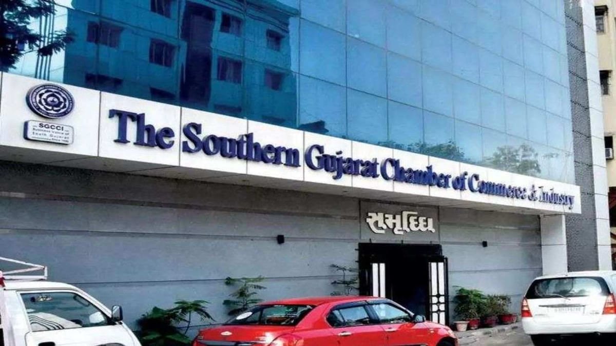 Surat: કોરોનાના સંક્રમણની ભીતિને પગલે ચેમ્બર આયોજિત ઉદ્યોગ-2022 એક્સ્પો યોજવા તંત્રનો સાફ ઈન્કાર